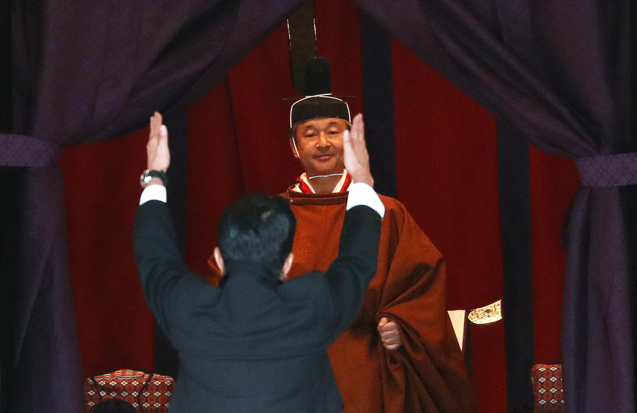 Ceremonie istorică în Japonia. Împăratul Naruhito urcă, astăzi, pe tronul Crizantemei. Klaus Iohannis, printre invitați