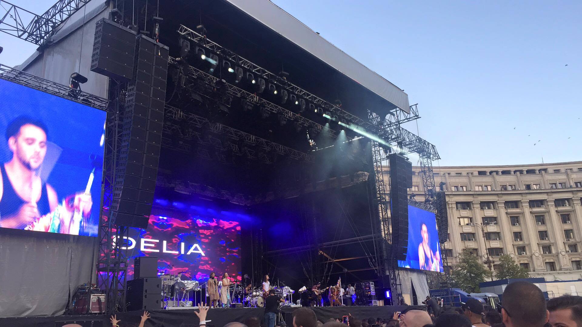 UPDATE | Rihanna a cântat la București, dar la final fanii au fost dezamăgiți. Cum s-a terminat concertul | FOTO