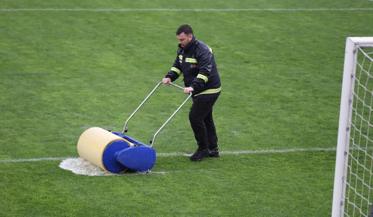 Meciul România - Cipru, în preliminariile CM de fotbal feminin, întrerupt din cauza furtunii din București