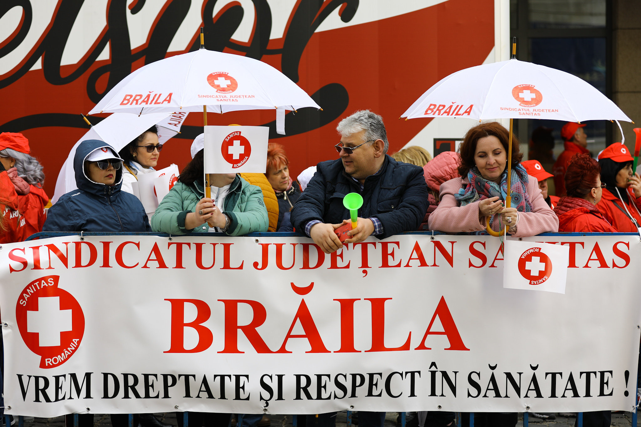 UPDATE / Sorina Pintea, după întâlnirea cu sindicaliștii: "Nu am ajuns la niciun acord". Sanitas: "Vom continua cu protestul"