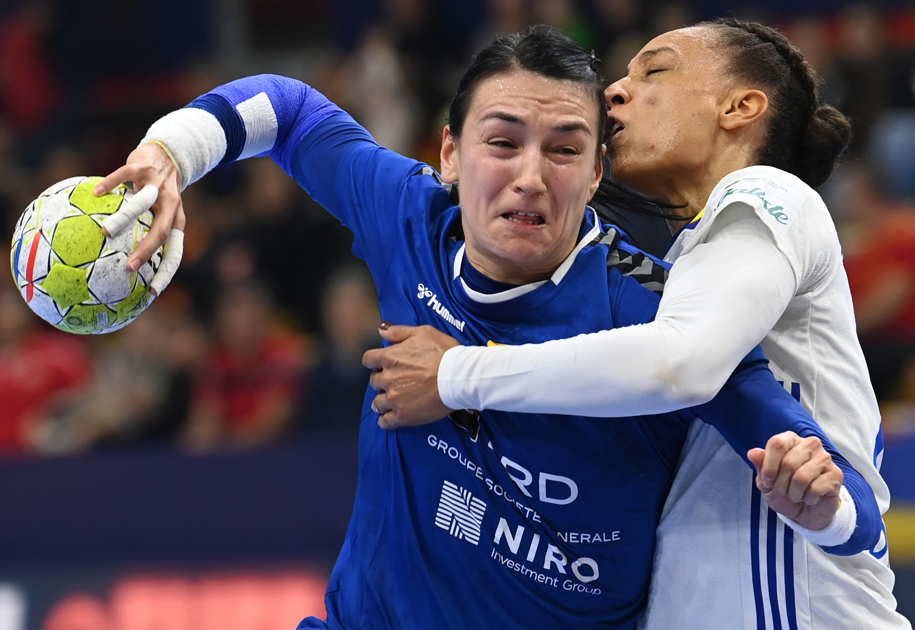 Gică Hagi și Ion Țiriac, mesaje de mulțumire pentru Cristina Neagu. Fanii, invitați să-i spună „Mulțumesc” sportivei: „#ThanksCN8”
