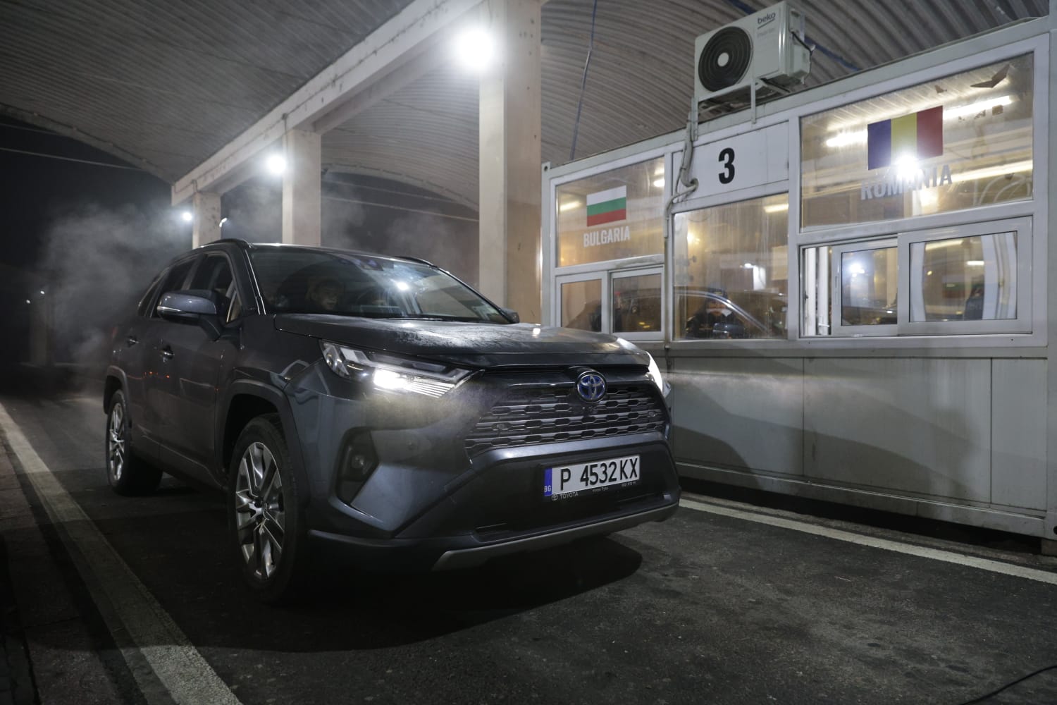 România a intrat în Schengen complet. Miniştrii de interne român și bulgar au celebrat de Anul Nou 2025 aderarea terestră: „Un moment istoric”