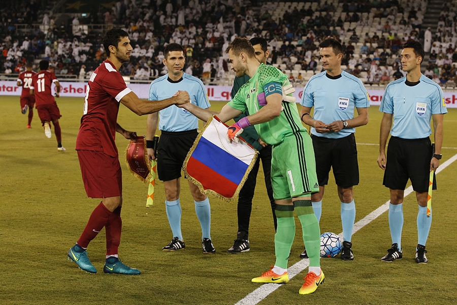 Rusia a fost învinsă de Qatar! Arbitrul român Cristi Balaj a acordat 4 lovituri de la 11 metri! | FOTO&VIDEO