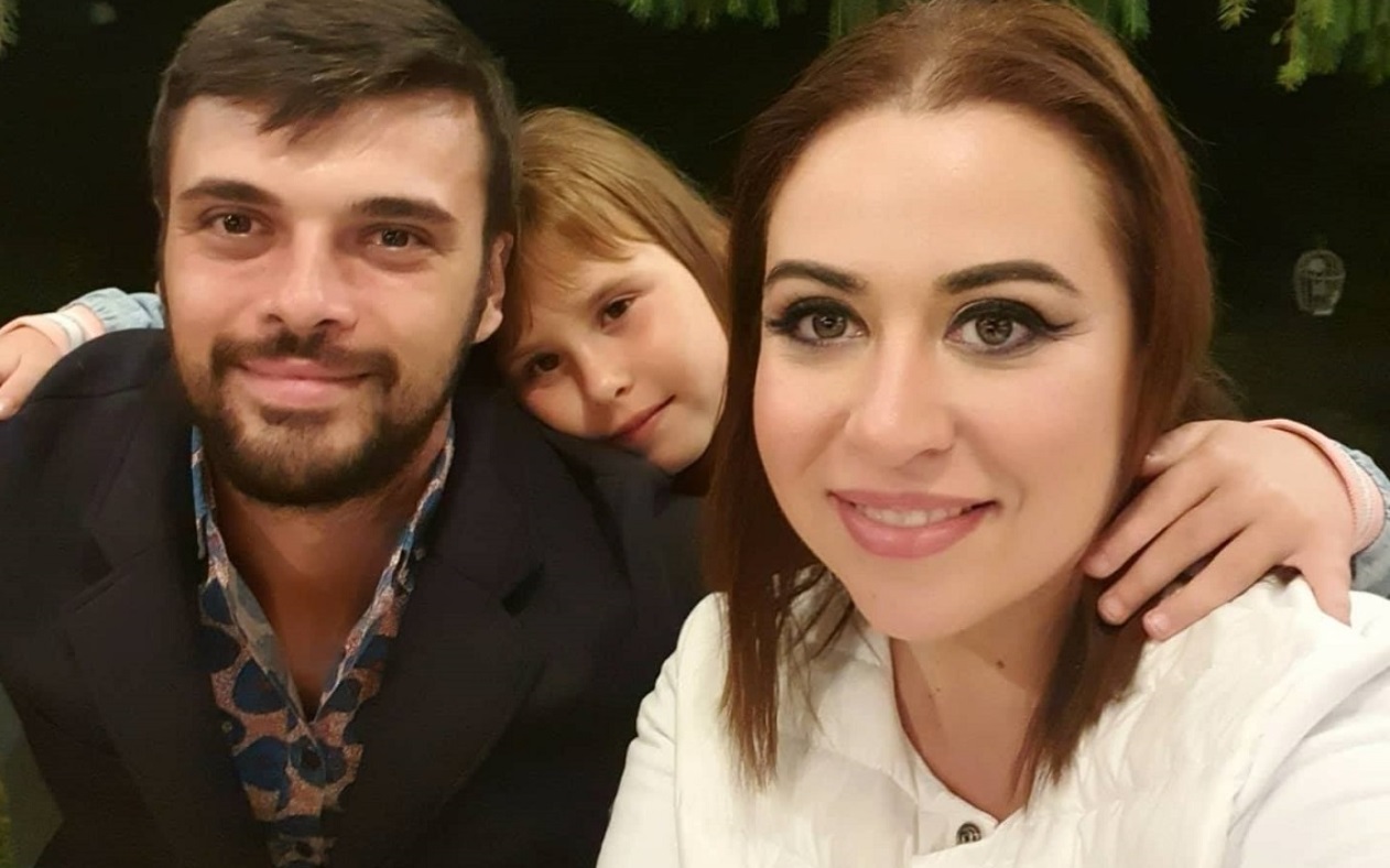 Oana Roman, în lacrimi la TV. Fiica ei trăiește o traumă din cauza lui Marius Elisei: „A distrus acest copil”