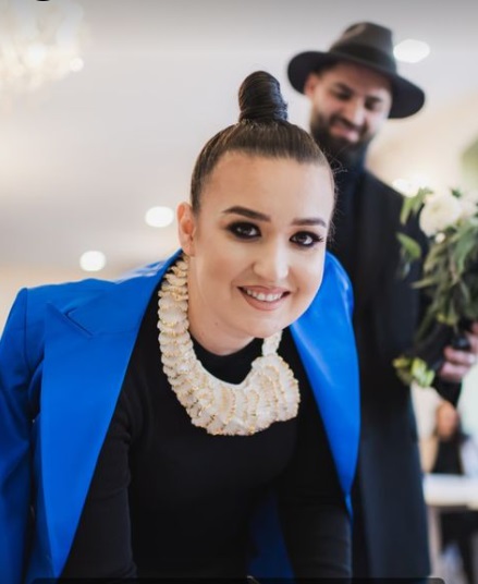 Roxana Blenche, de la Antena 1, s-a căsătorit civil: „Am spus da”. Nu a purtat rochie albă la eveniment