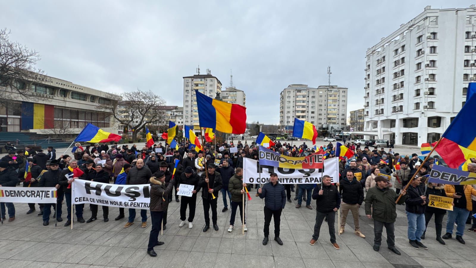 Proteste AUR în București și în țară, după ce Călin Georgescu a pierdut definitiv procesul prin care cerea reluarea alegerilor prezidențiale