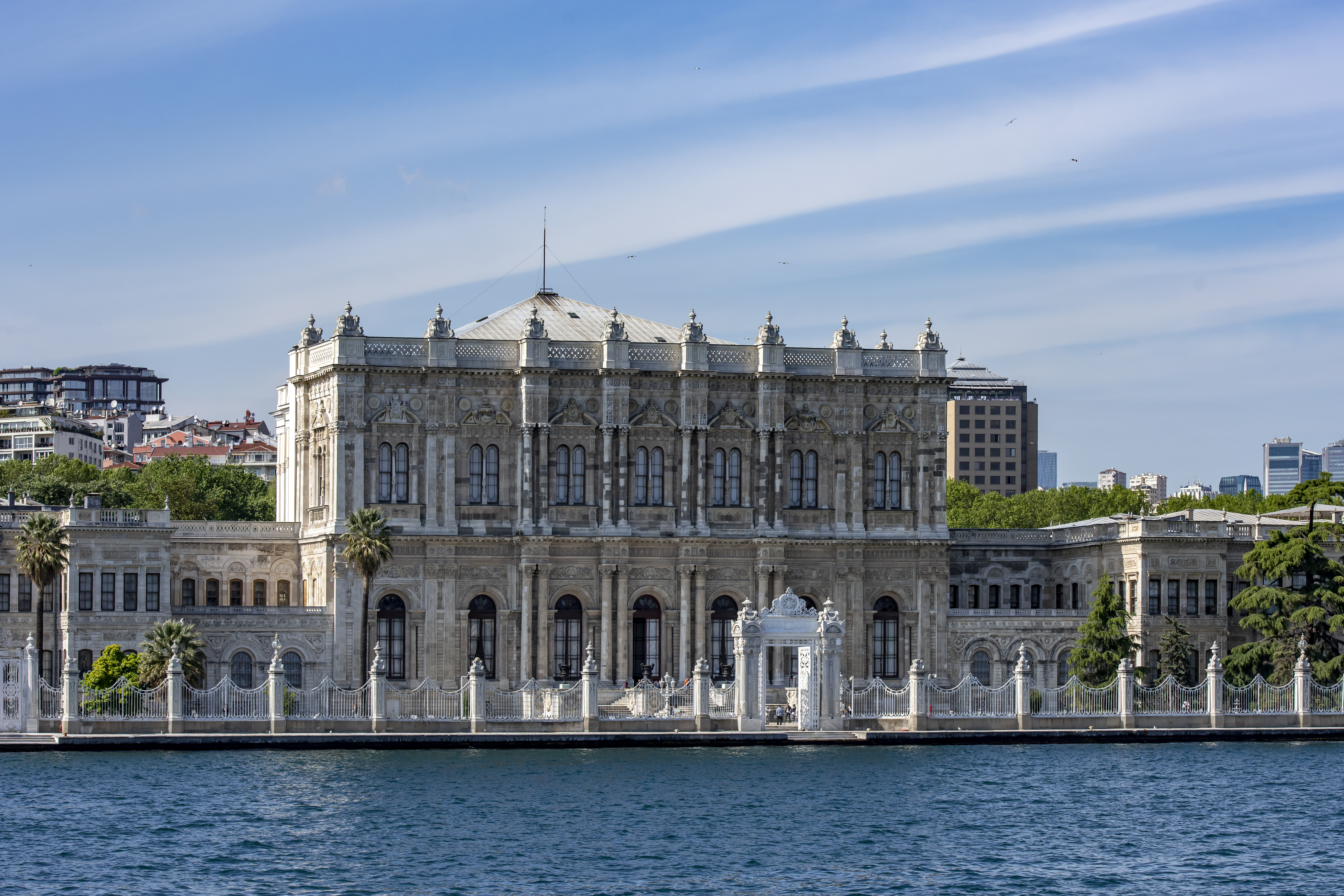 Țara vizitată anual de peste un milion de români a câștigat 65 de miliarde de dolari din turism în 2025
