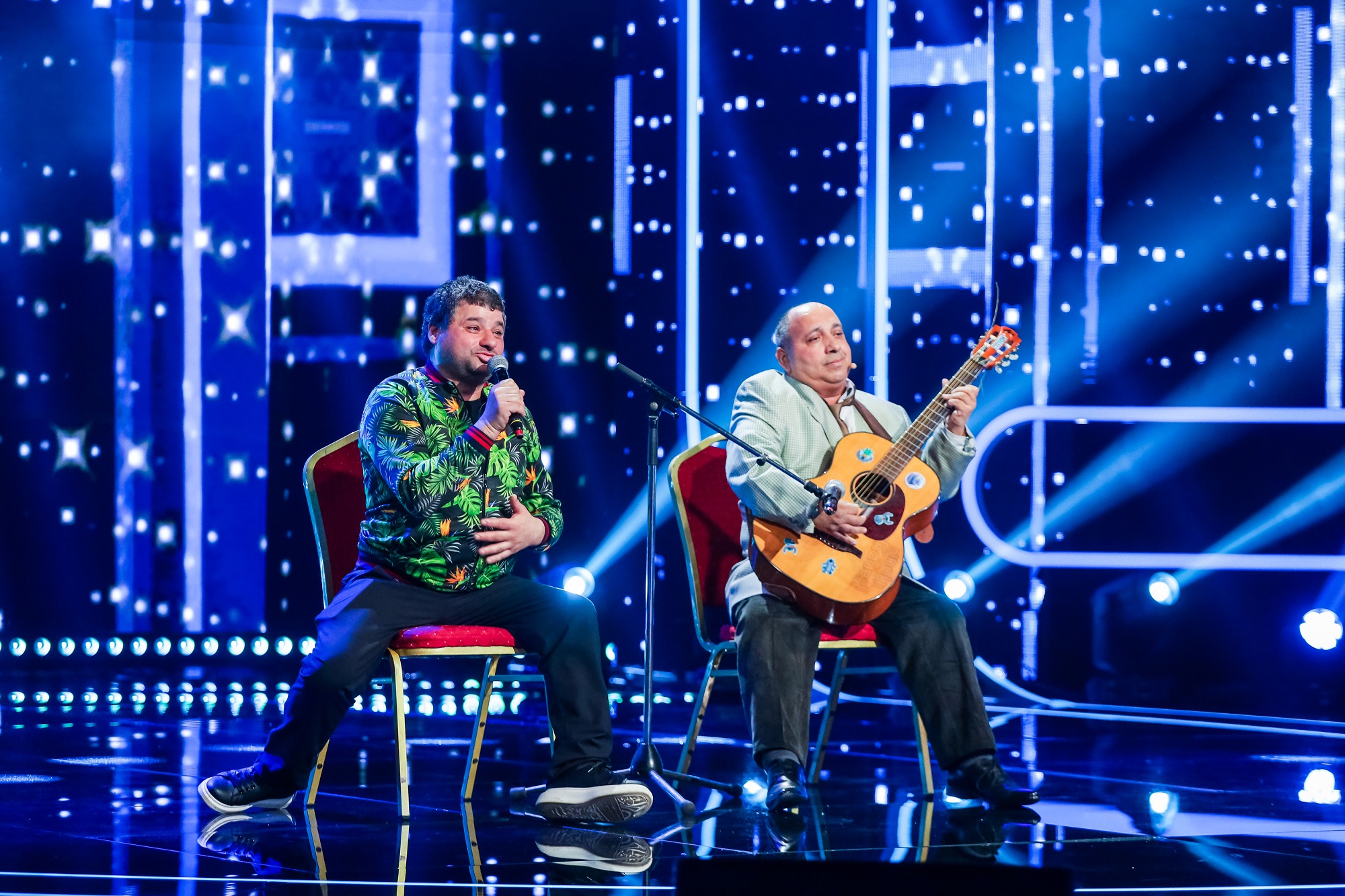 Cum arată acum Gigel Frone și Tudorel Popa, după ce în urmă cu ceva ani au făcut senzație la „Românii au talent”. Cei doi urcă pe scena „iUmor”