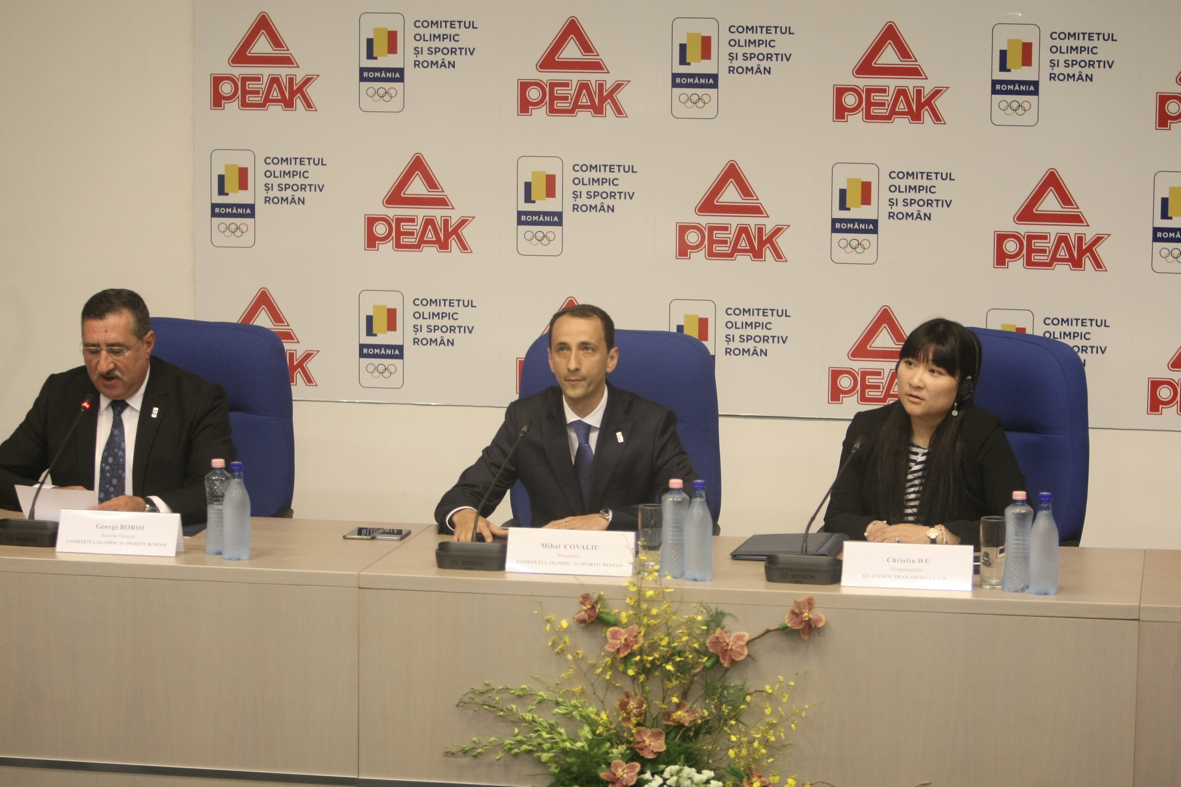Președintele COSR, Mihai Covaliu, este mulțumit de noul echipament al olimpicilor: ”Dacă firma Peak e bună pentru NBA, e bună și pentru România”