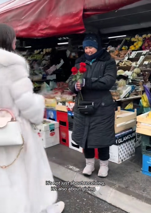Cum a fost surprinsă Andreea Bostanica în piață. Femeile și-au făcut cruce când au văzut-o: „Nu sunt fan, dar asta mi-a plăcut”