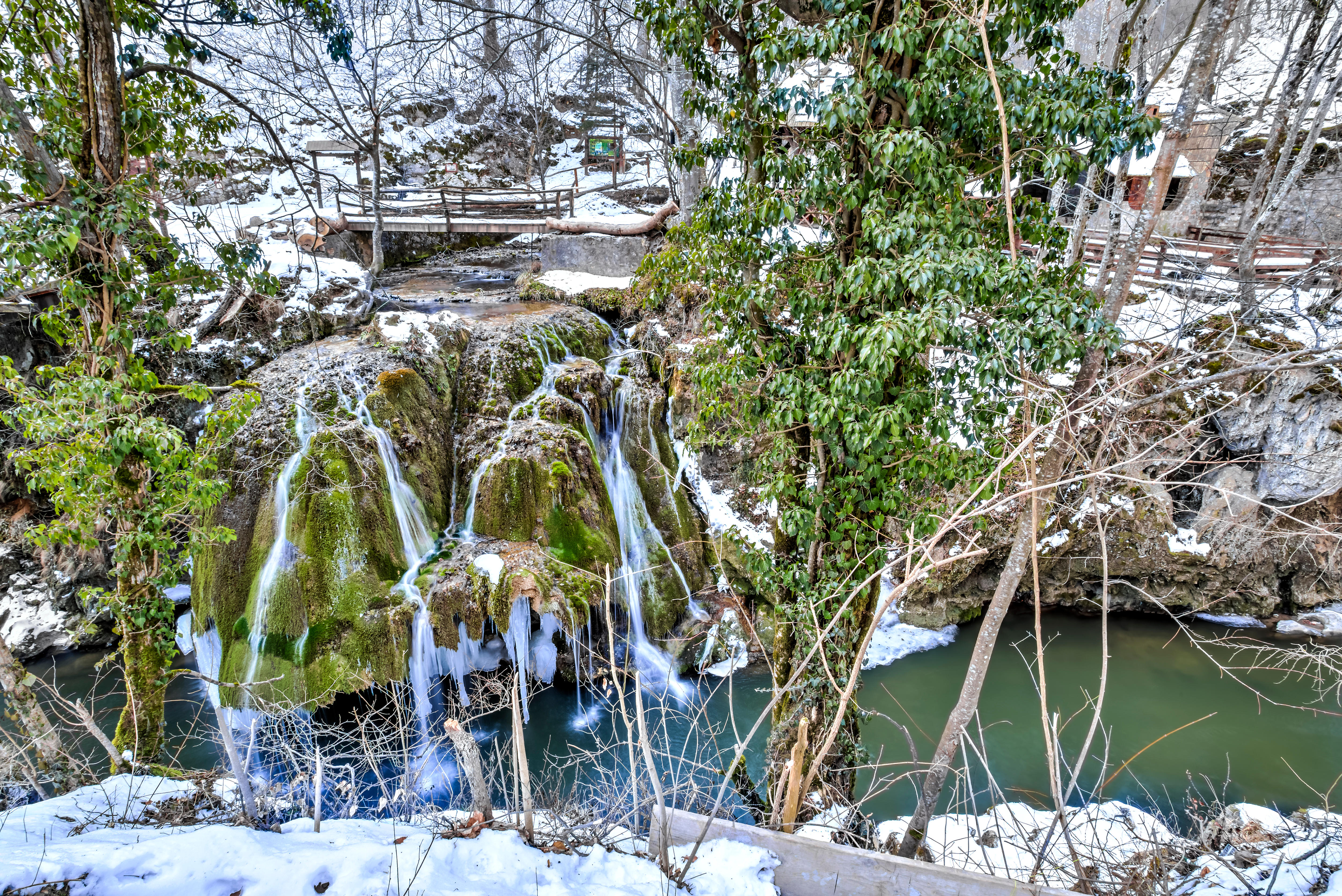 Cascada Bigăr s-a prăbușit. Ce spun autoritățile