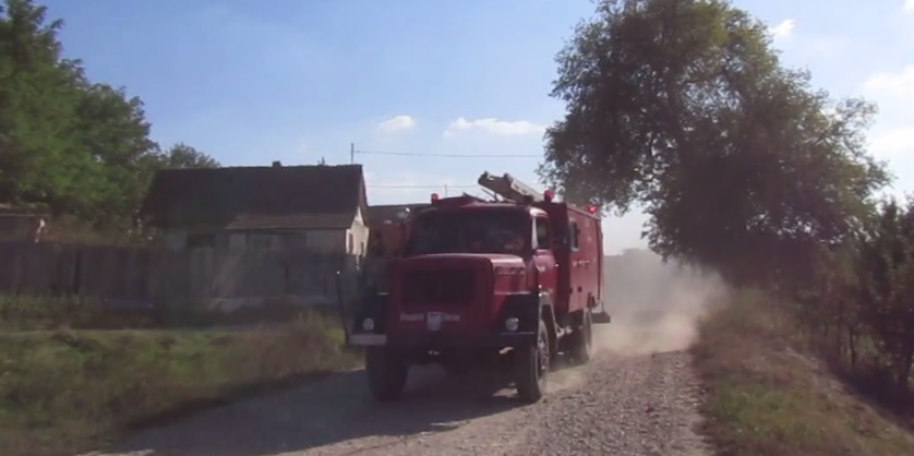 A cerut-o în căsătorie cu pompierii după el! VIDEO