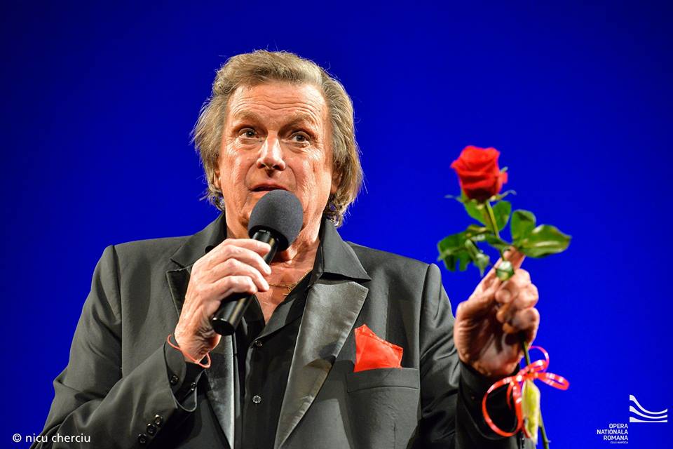 Doamnelor, castraveţi de la Florin Piersic! Maestrul a făcut show la aniversarea de 80 de ani! GALERIE FOTO