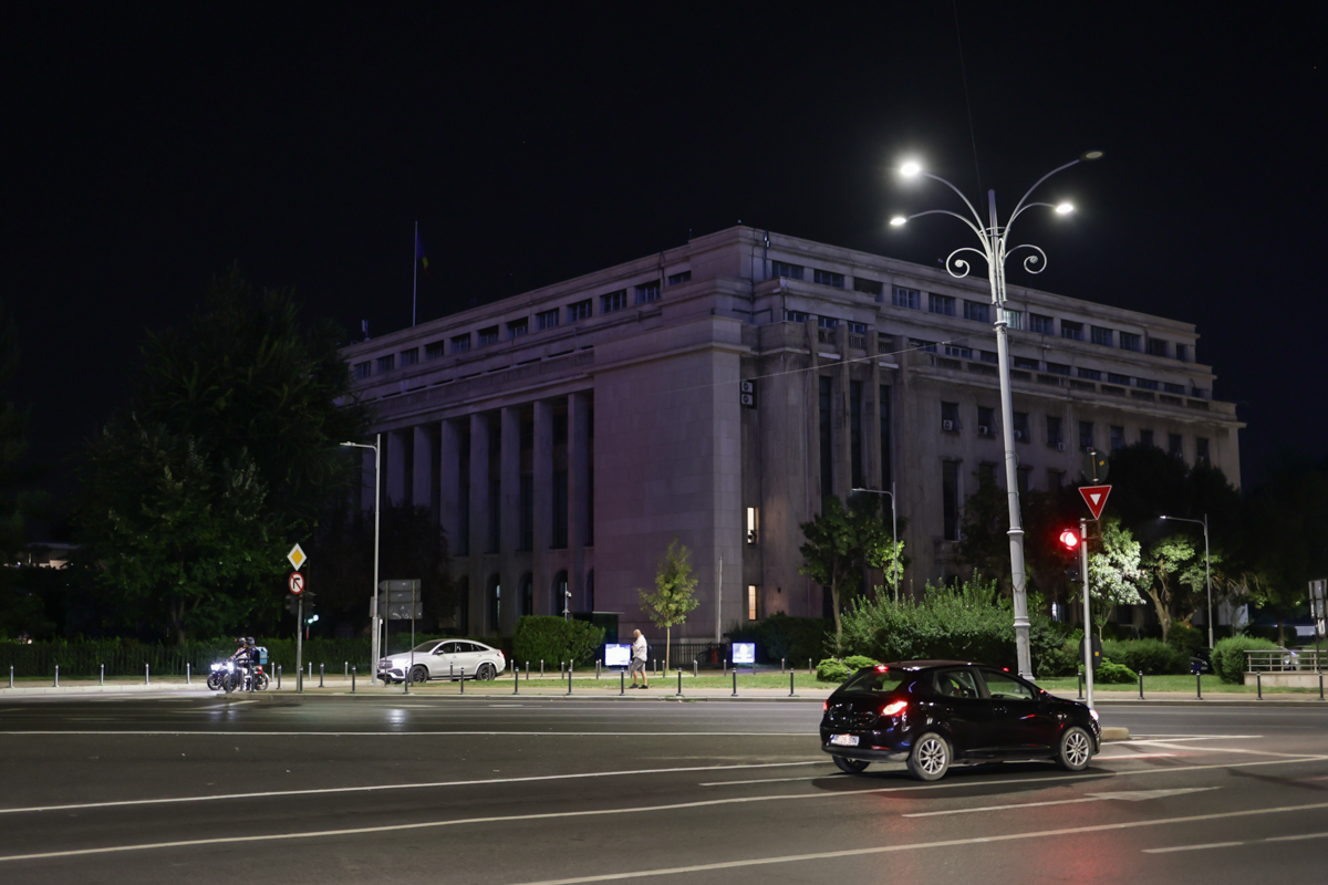Lista măsurilor luate de Primăria București pentru reducerea consumului de energie în orele critice: ce se întâmplă cu iluminatul stradal