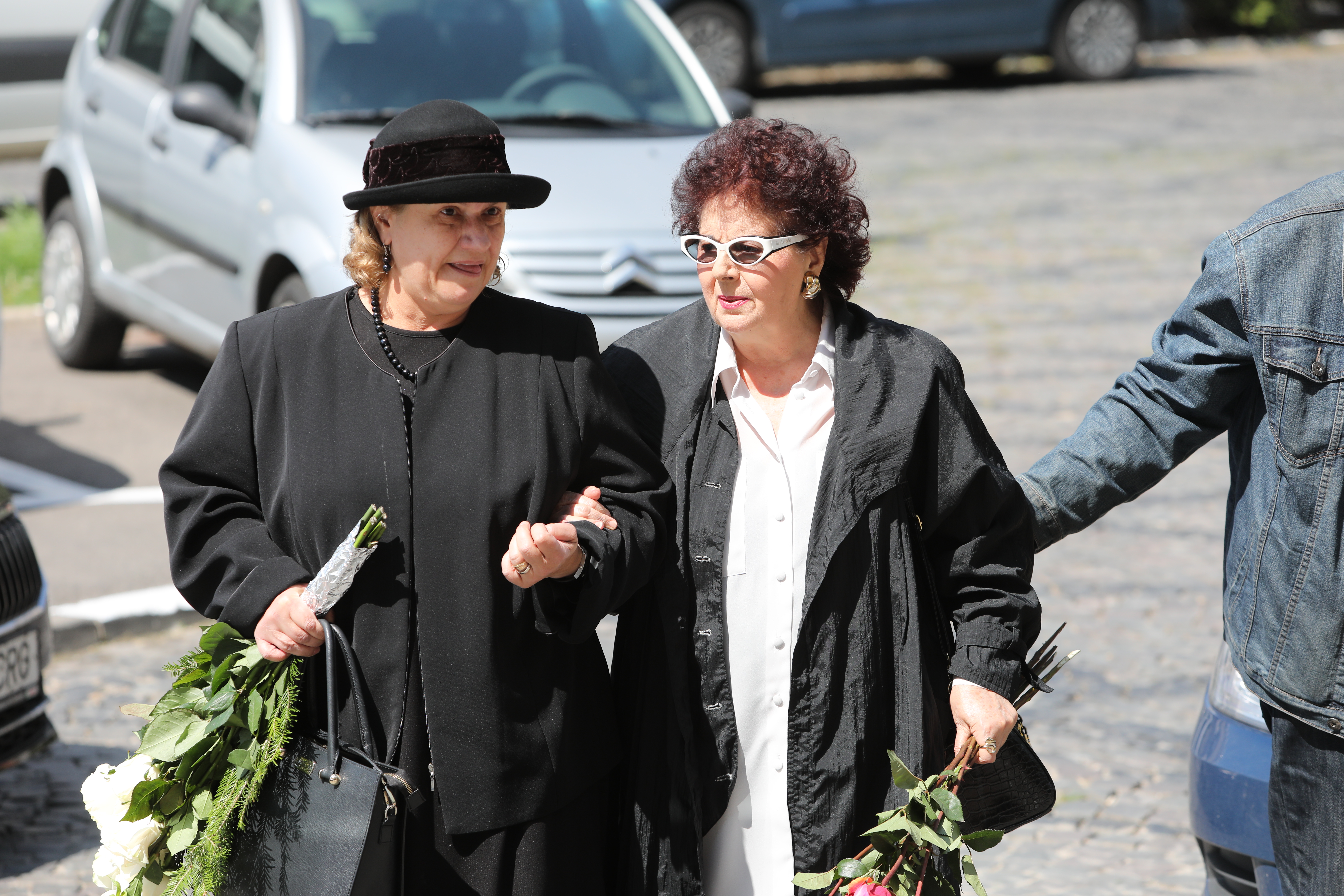 Actrița Ilinca Tomoroveanu, condusă pe ultimul drum | FOTO
