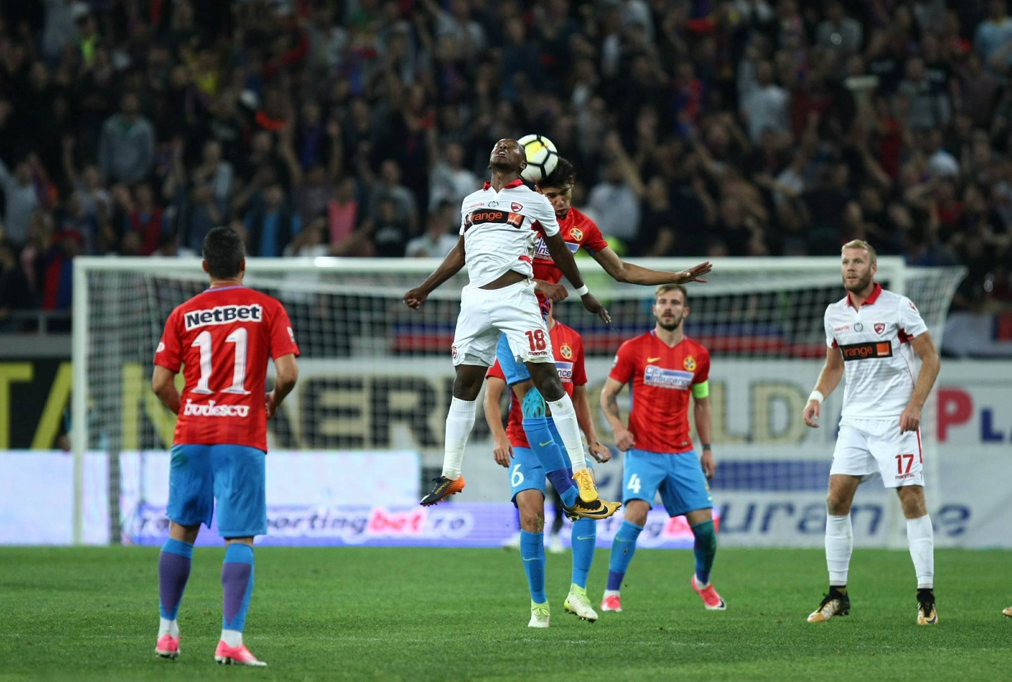 Toate reacțiile după Derby de România: FCSB - Dinamo 1-0. Gigi Becali: ”E bucurie. Cânt Traviata de Verdi”. Mutu: ”Egalul era echitabil”  / GALERIE FOTO