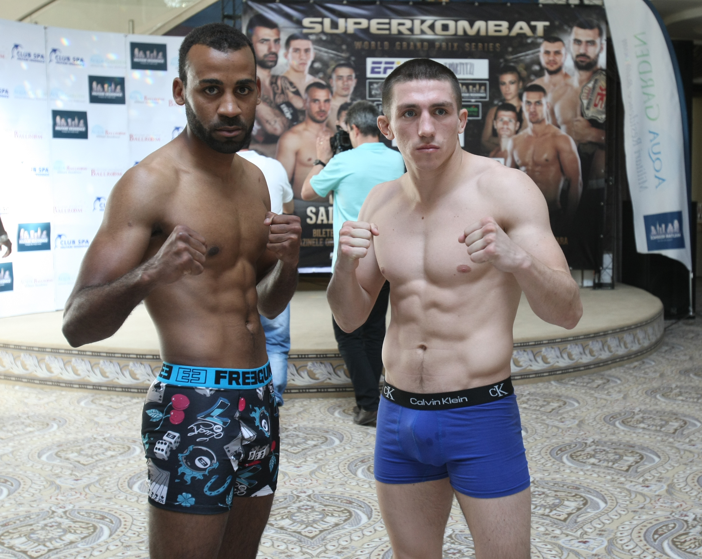 Luptătorii de la Superkombat București au trecut cu bine de proba cântarului oficial / GALERIE FOTO