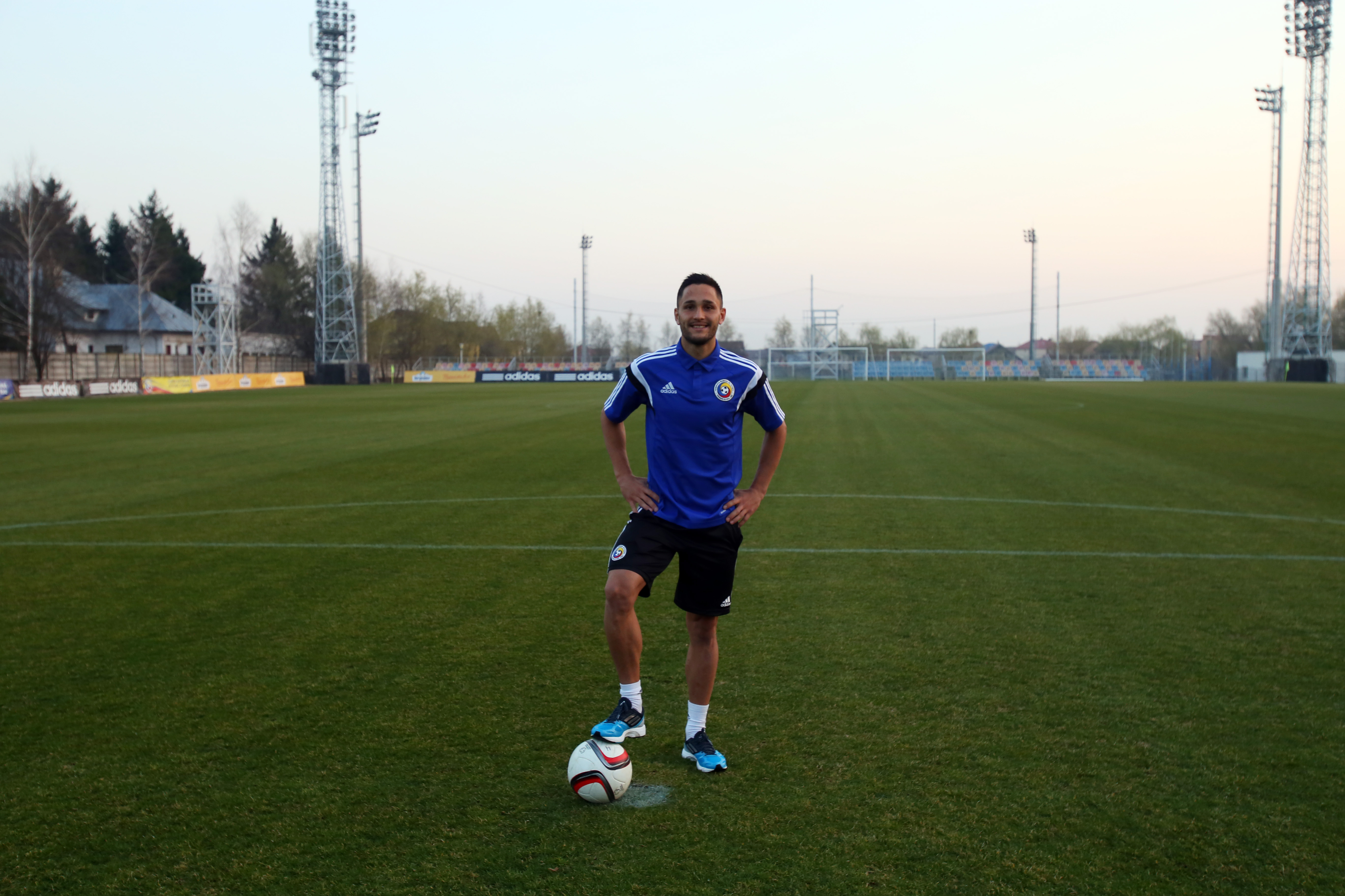 ROMÂNIA - FEROE: Florin Andone joacă în numele tatălui / GALERIE FOTO