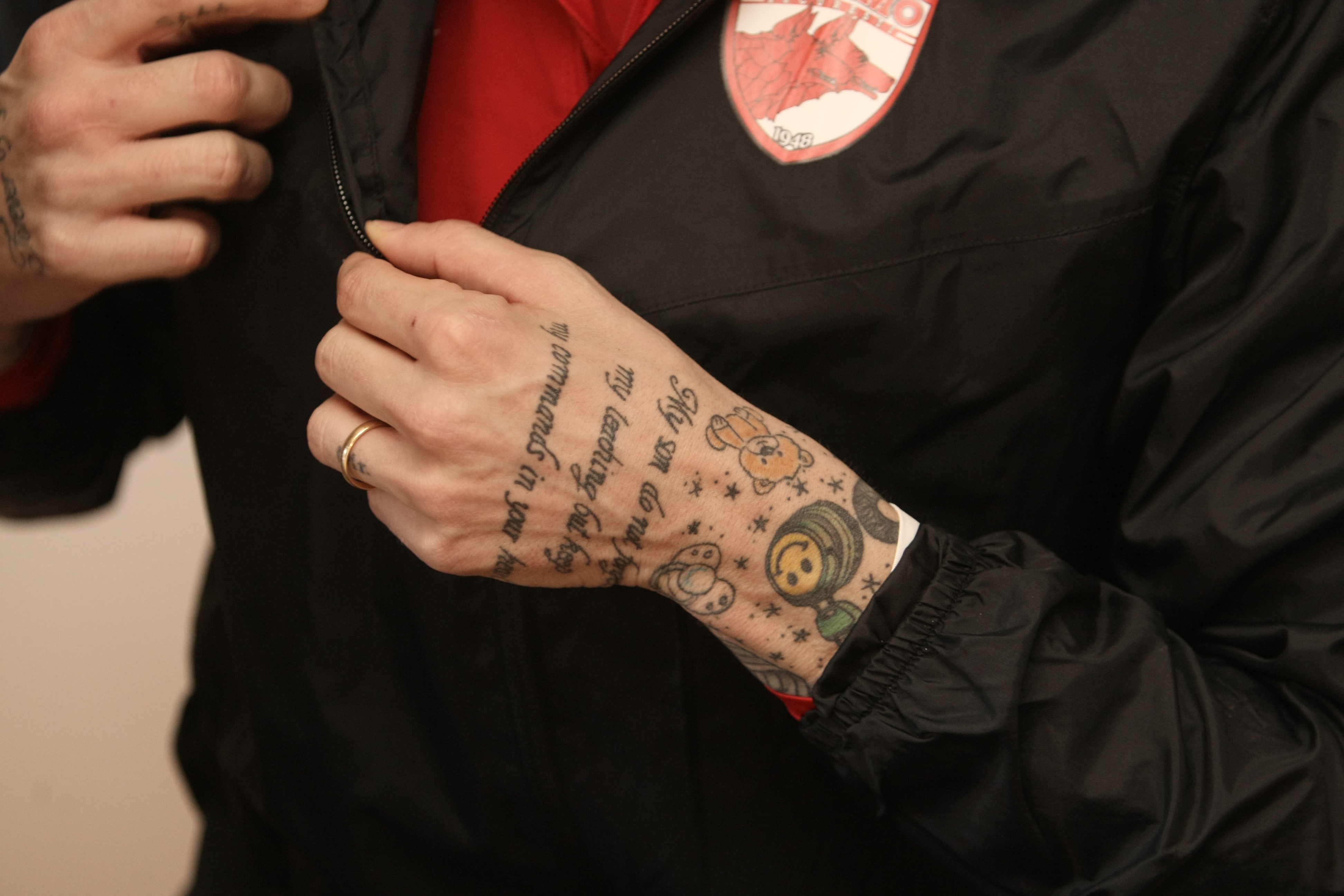 Luca Ceccarelli, singurul fotbalist italian din istoria clubului Dinamo. E tatuat peste tot, urăște cafeaua din România, dar îi place viața din Liga 1 / GALERIE FOTO & VIDEO