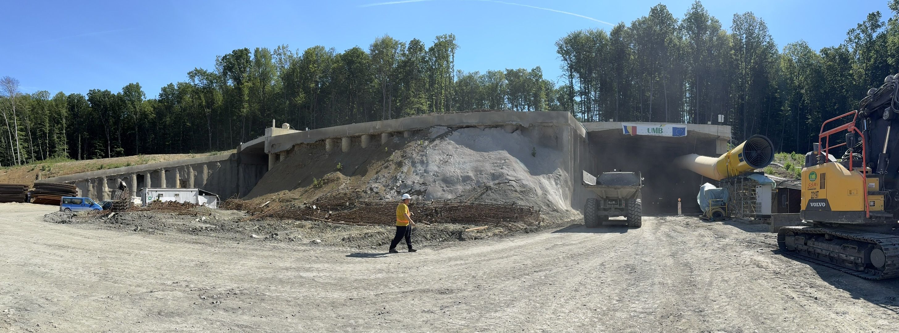 Șantierul autostrăzii A1 Lugoj - Deva: Câți metri mai sunt de excavat din „tunelurile pentru urși”