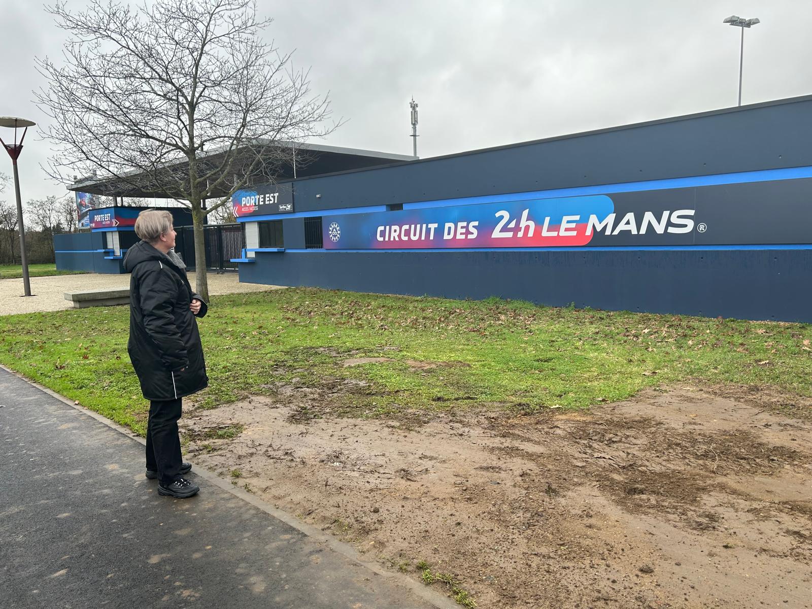 Cât costă să intri pe circuitul Cursei de 24 de ore de la Le Mans: „Sunt expuse mașini excepționale”