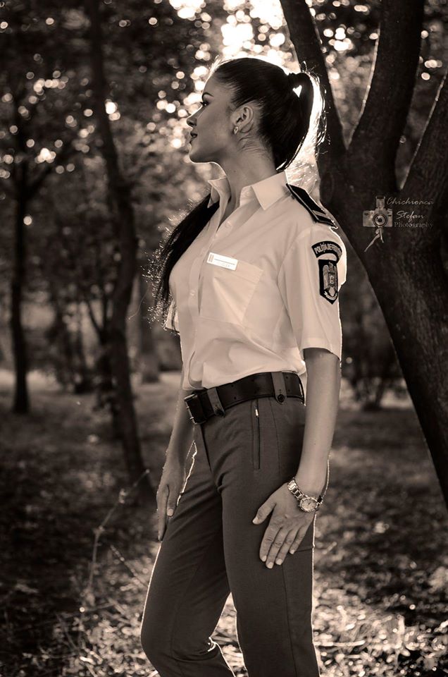 Cea mai frumoasă polițistă de frontieră din țară? E mândria colegilor! GALERIE FOTO