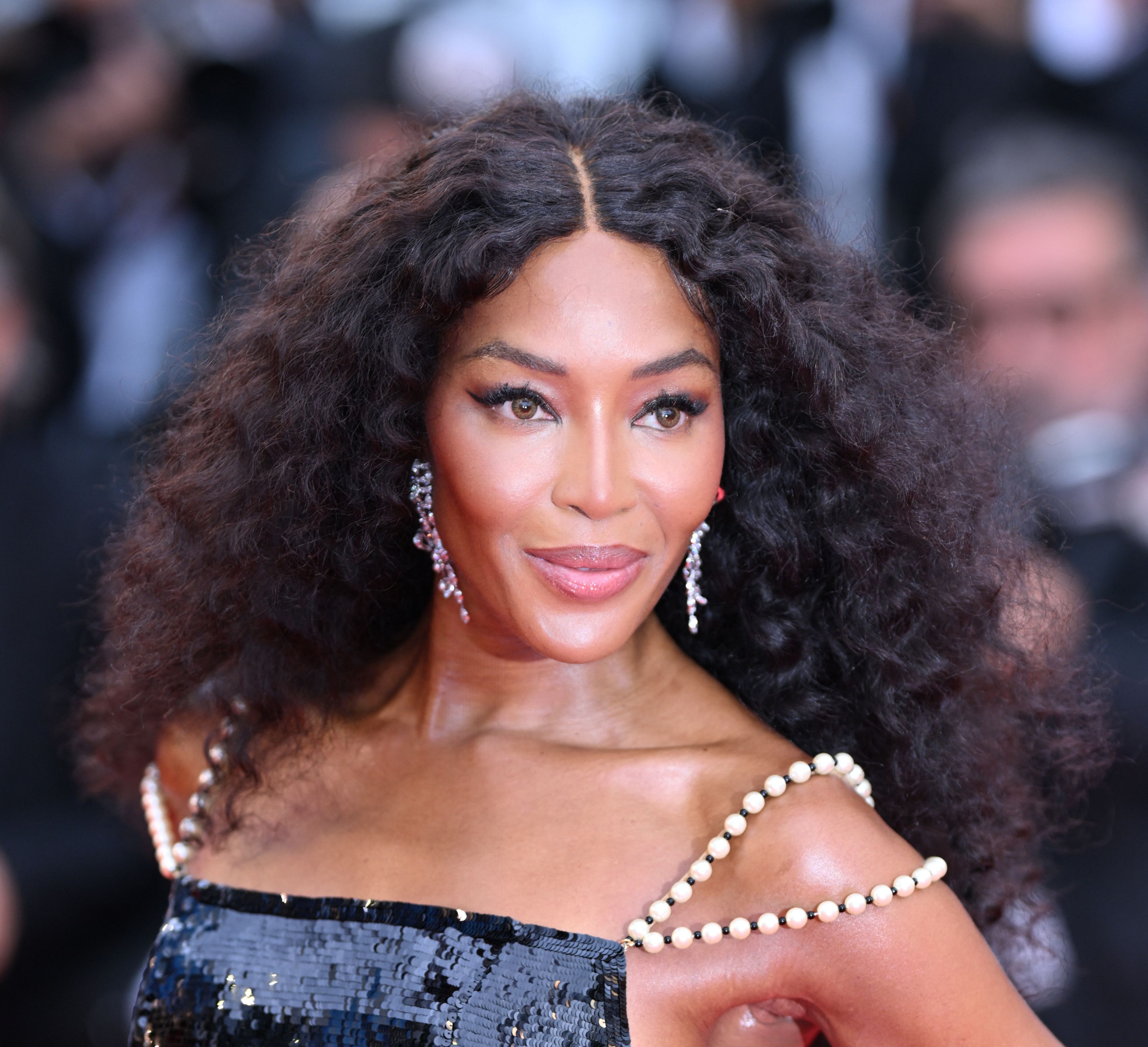 Naomi Campbell vine pentru prima dată în România. Unde și când o poți vedea
