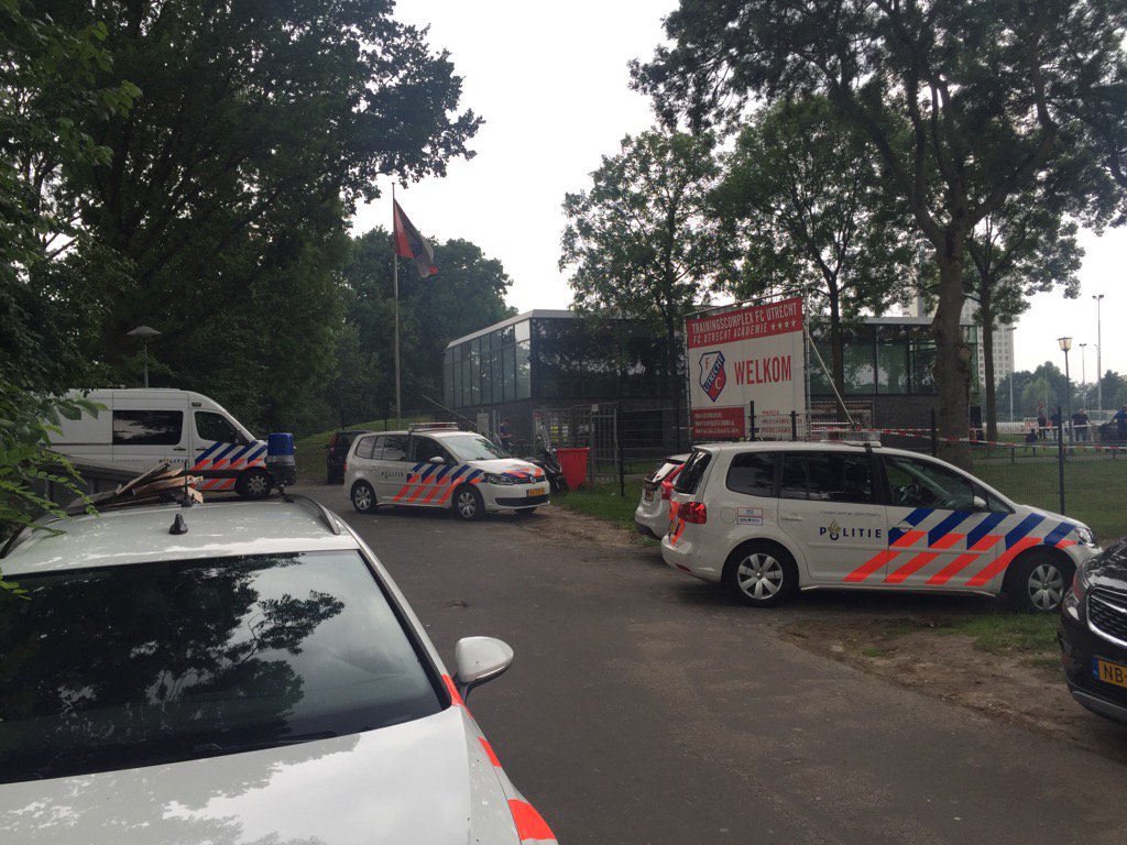 Panică la FC Utrecht. La șase ani de la drama lui Neșu, un fotbalist a ajuns la spital după ce a fost lovit de un scuter în baza de antrenament