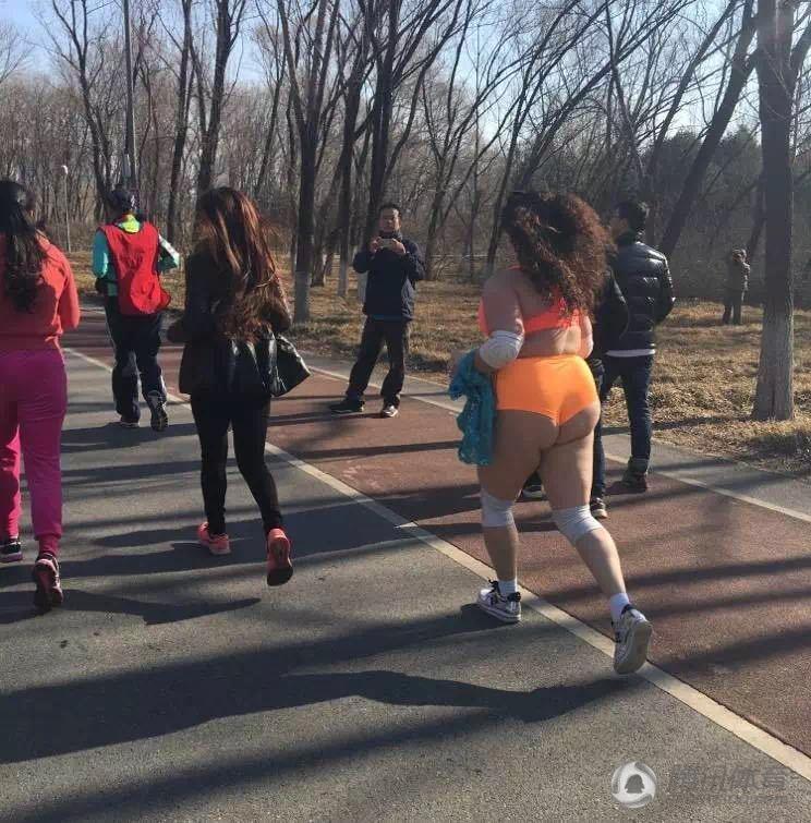Chinezii fac lucruri trăsnite. Dan Petrescu și Budescu au rămas mască / GALERIE FOTO