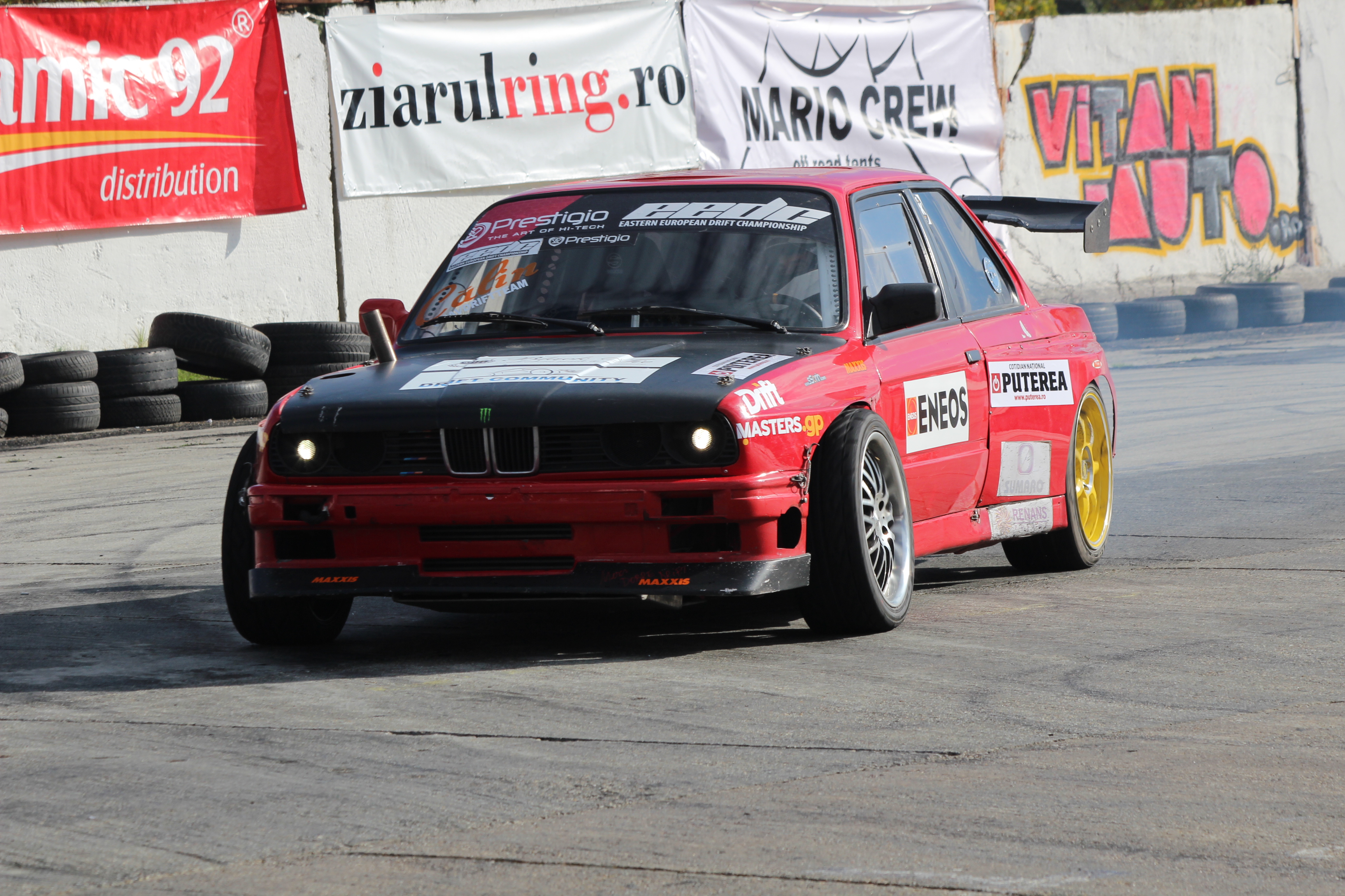 FOTO & VIDEO / Cei mai buni piloţi de drift s-au întrecut la primul Grand Prix organizat de Romanian Drift Community