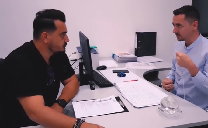 Bursucu a slăbit aproape 13 kilograme. Ce intervenție a făcut prezentatorul: „Îmi merge foarte bine, nu mai mănânc”