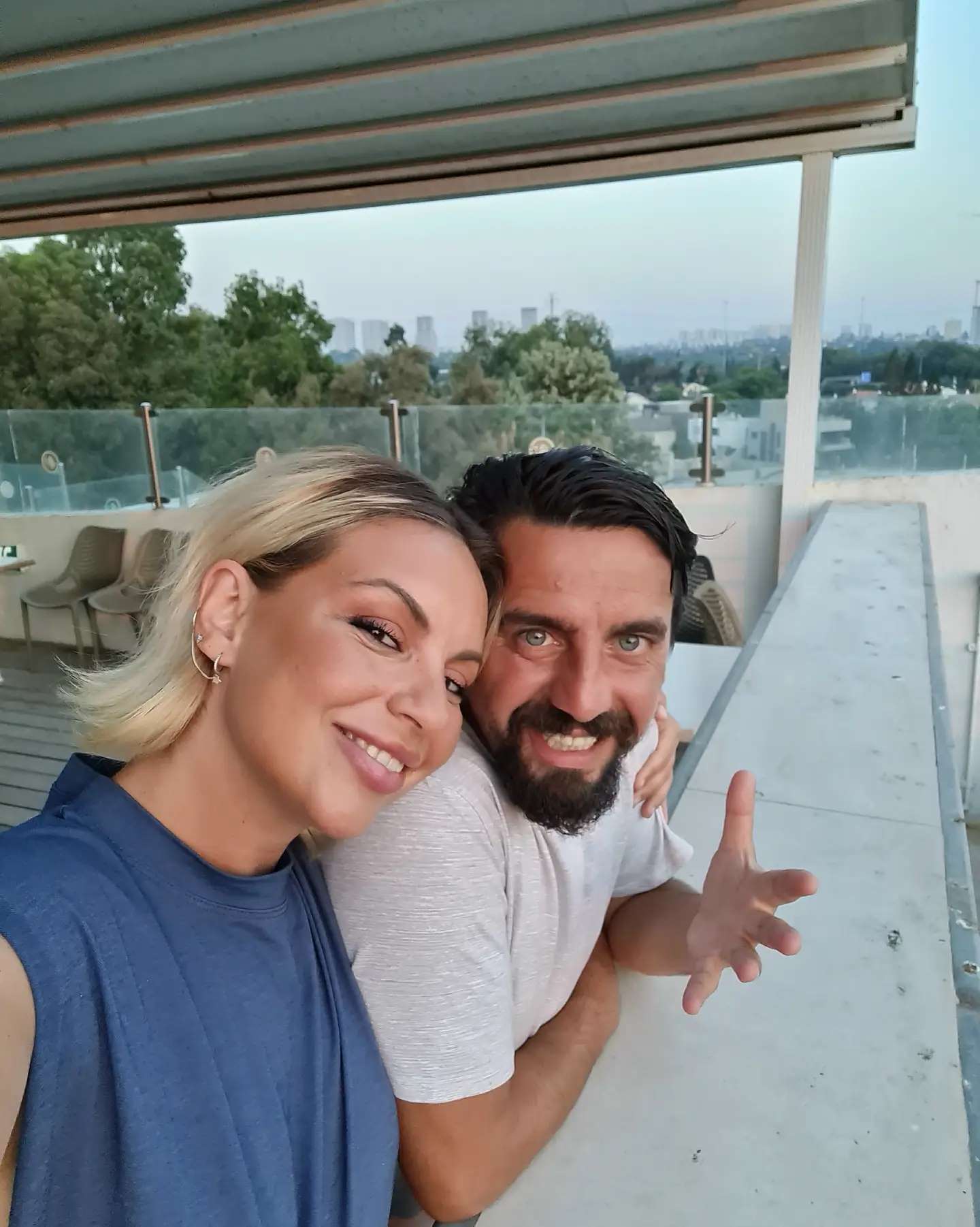 Cosmin Natanticu a primit un pumn în gură de la Eliza, soția sa, când a cerut-o în căsătorie: „În loc de răspuns”