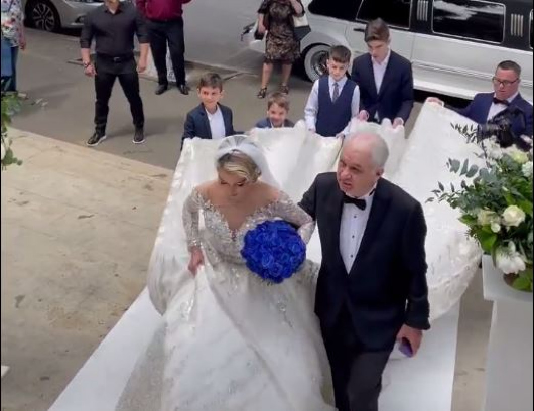 Maria Iordănescu a născut o fetiță. Prima imagine cu bebelușul: „Bine ai venit pe lume totul meu”
