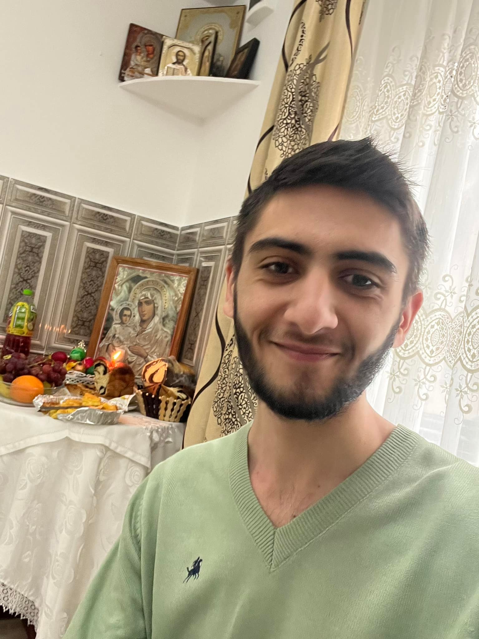 Cu ce se ocupă Iulian Nunucă după ce a câștigat „Vocea României”. „Am trecut cu bine și peste asta!”