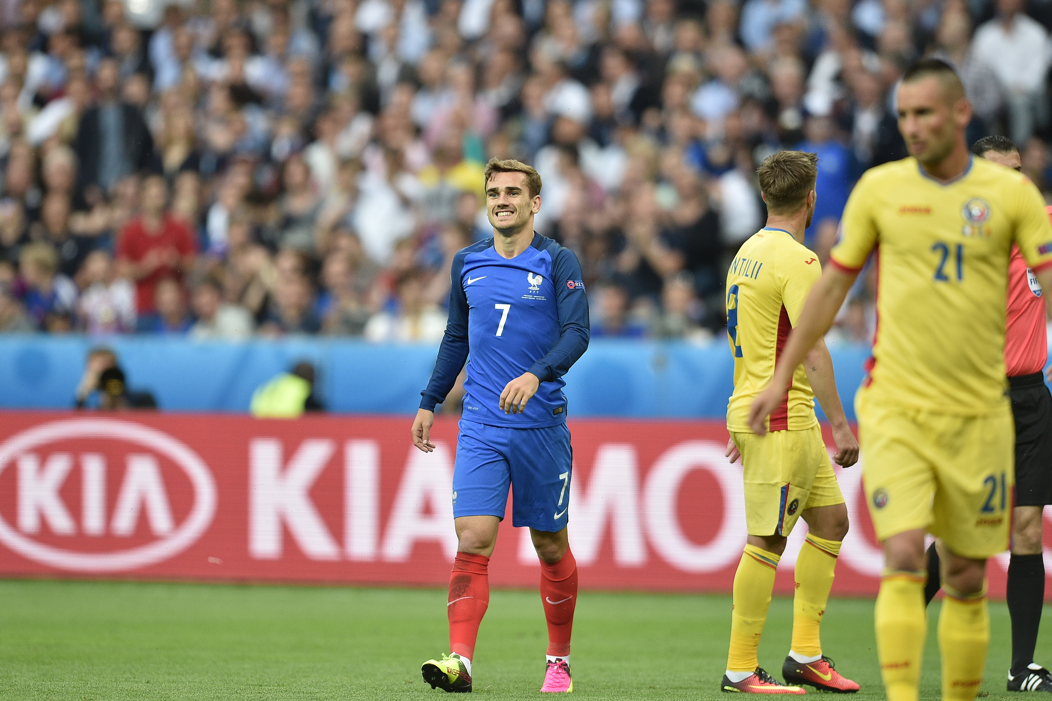 România-Franța 1-2 / LIVE BLOG. Eșec nedrept! Noi am fost Legiunea Franceză! Ne-au ucis în 89! | FOTO&VIDEO