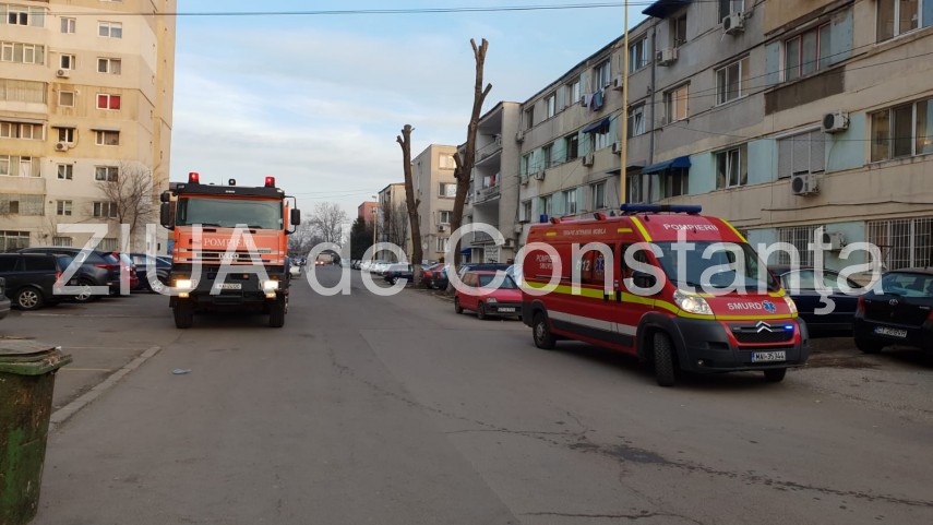 Explozii în două locuințe din Constanța, în această dimineață. O persoană a fost rănită