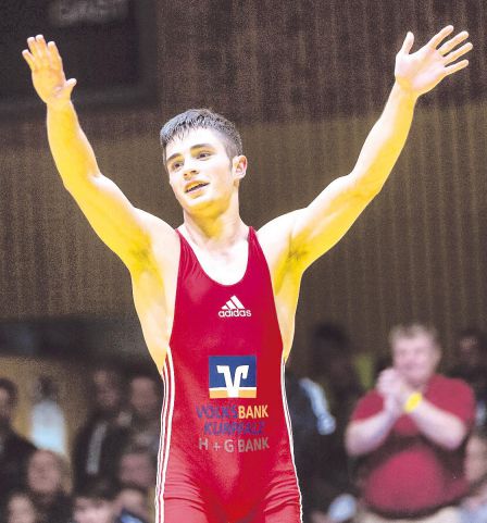 Povestea lui Mihai Mihuț, campion european la lupte greco romane. ”E aur pentru fiul meu, Mihai junior”. Micuțul s-a născut pe 30 noiembrie 2017
