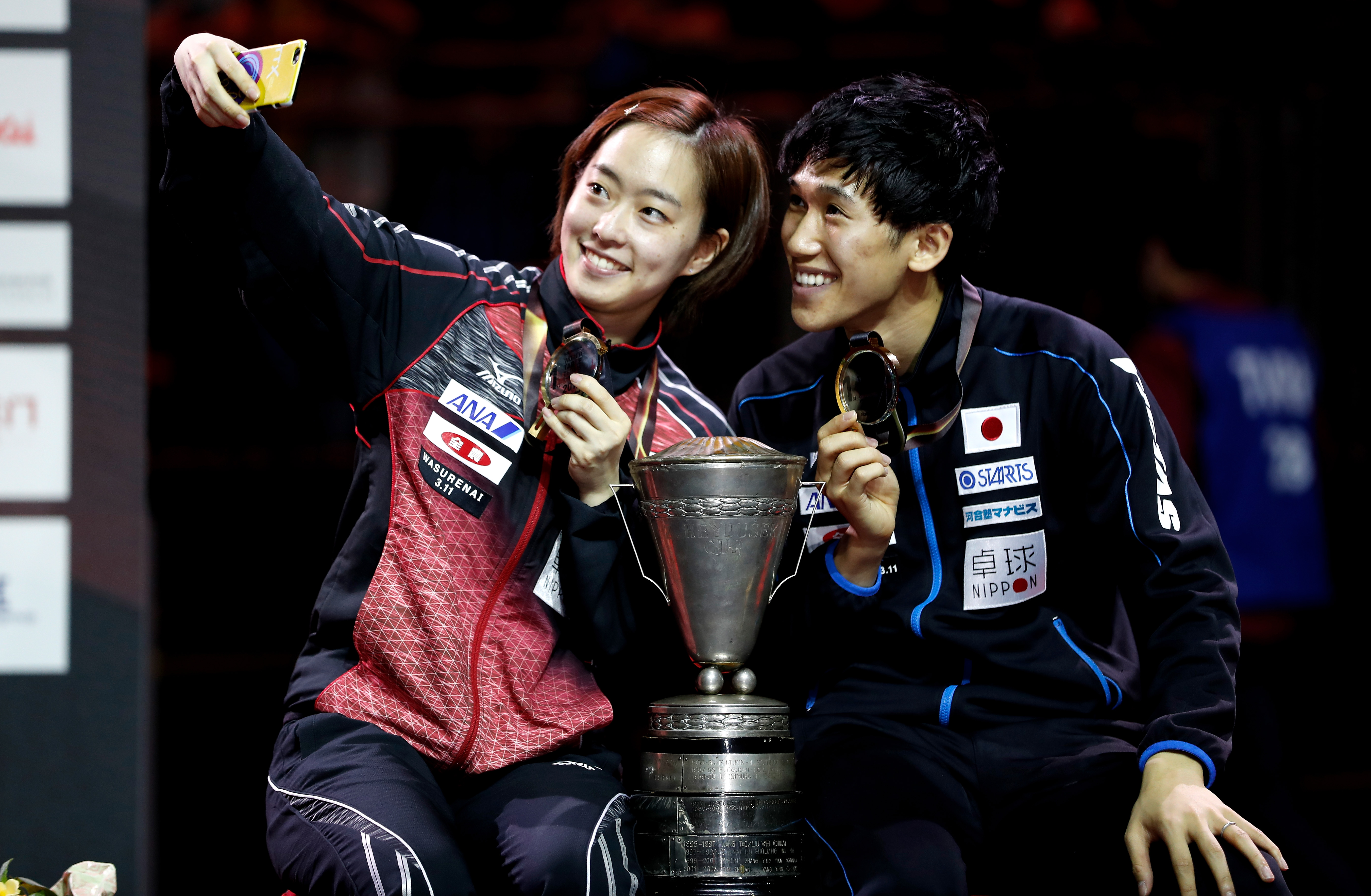 Chinezii au câștigat două titluri la Campionatul Mondial de tenis de masă. Japonezii au luat un aur. Copilul-minune, eliminat în sferturi