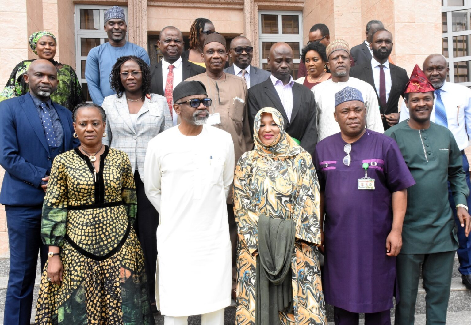 L-R From left: Mrs Oyinade Nathan-Marsh Senior Special Assistant to the President, Administration and Operations (Office of the Chief of Staff); Hon. Femi Gbajabiamila, Chief of Staff to the President; Hafsat Abubakar Bakari, Director/CEO Nigerian Financial Intelligence Unit, NFIU, and Engr Olufunso Adebiyi, Permanent Secretary, State House, and other management staff of NFIU and State House, during the visit of the Chief of Staff to NFIU office in Abuja on Tuesday. August 27.