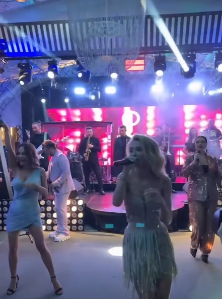 Andreea Antonescu, petrecere de botez de lux pentru fetița ei. Cum a apărut artista alături de Victor Vrînceanu, deși sunt despărțiți