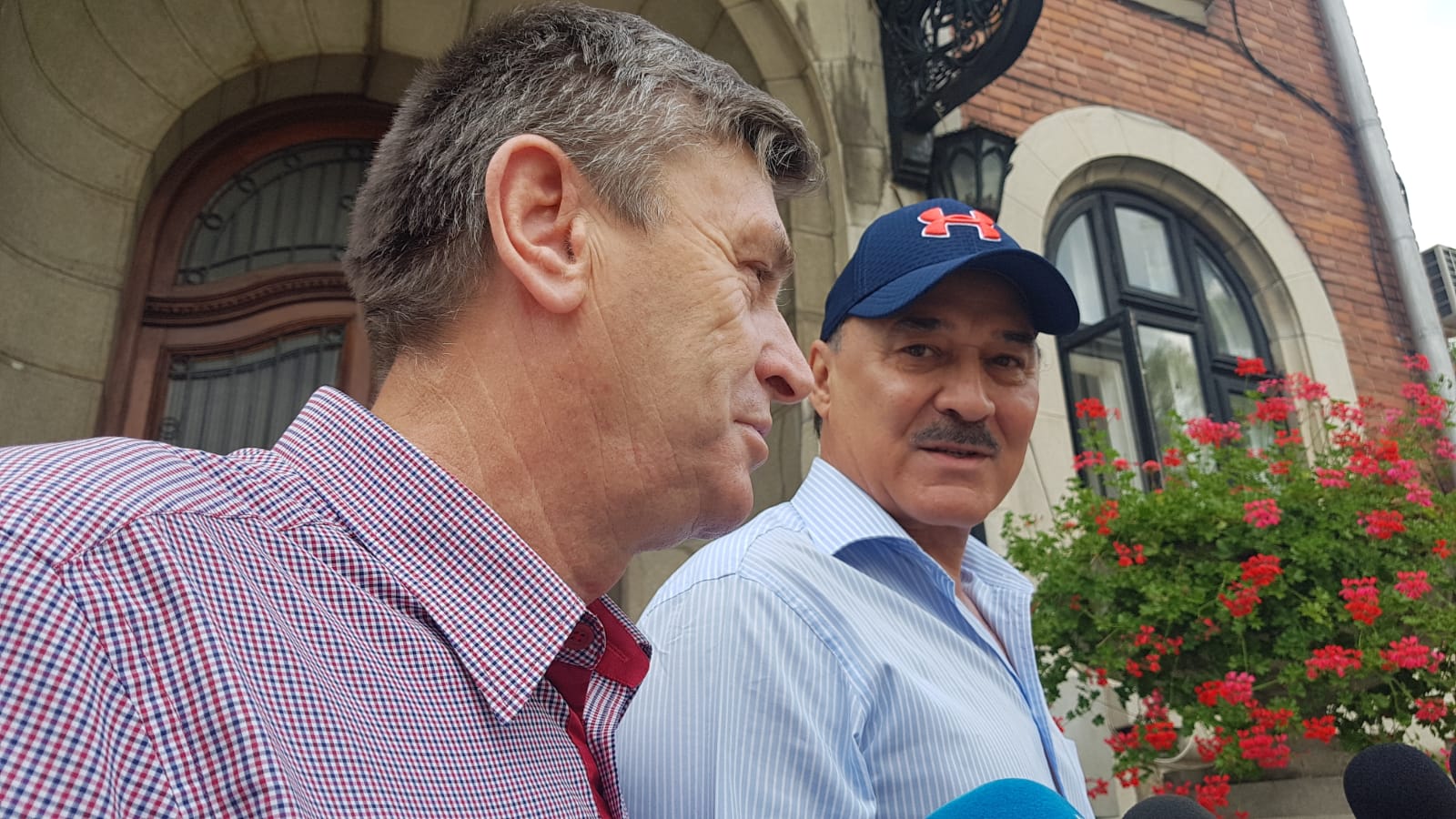 UPDATE. Vasile Blaga, întâlnire cu foștii lideri PDL, în frunte cu Emil Boc. Se discută implicarea sa în partid - FOTO/ VIDEO