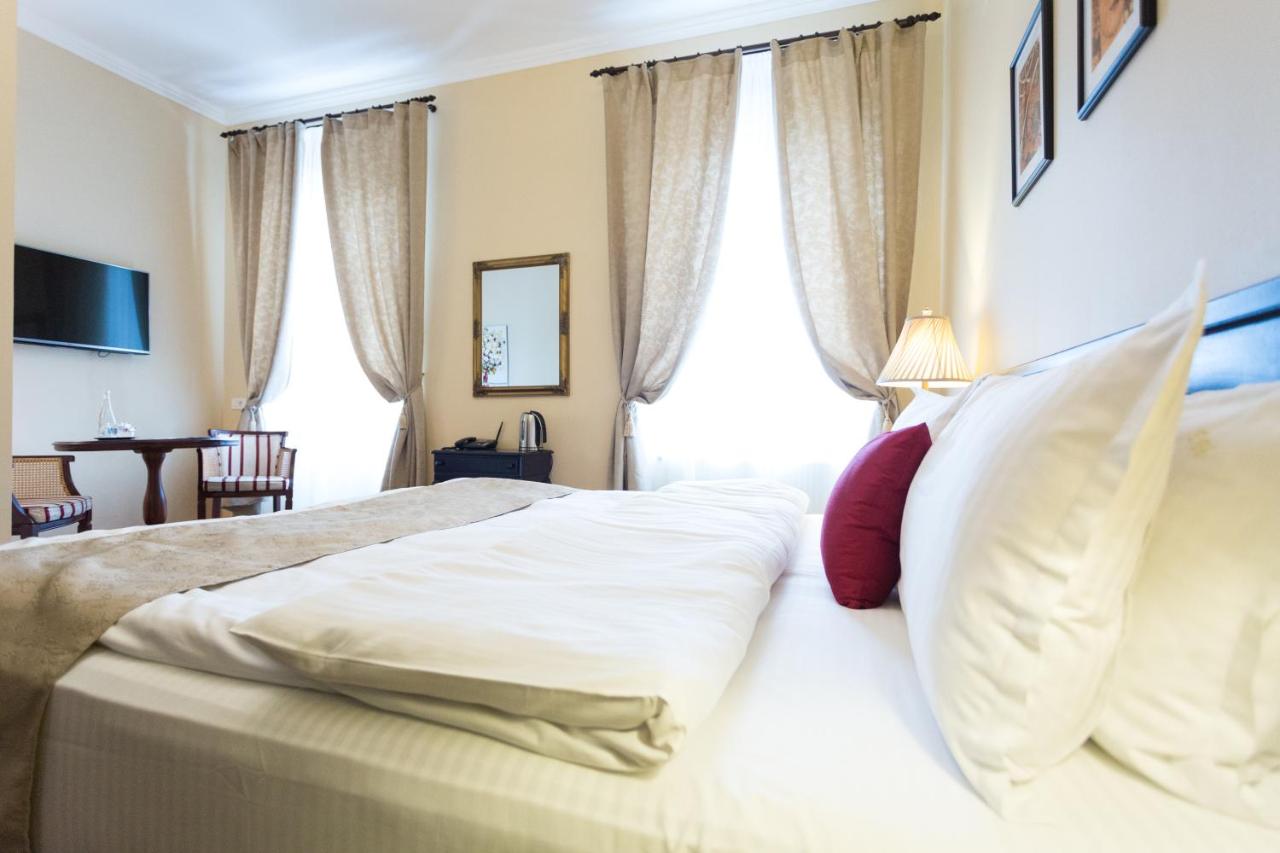 Cât costă să petreci Revelionul la hotelul din Brașov al Simonei Halep. Prețurile nu sunt pentru toată lumea