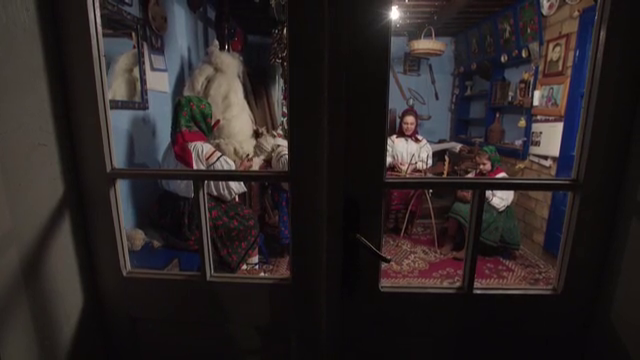Povestea irlandezului care a traversat România pe jos. Peter Hurley realizează un documentar despre tradițiile românilor