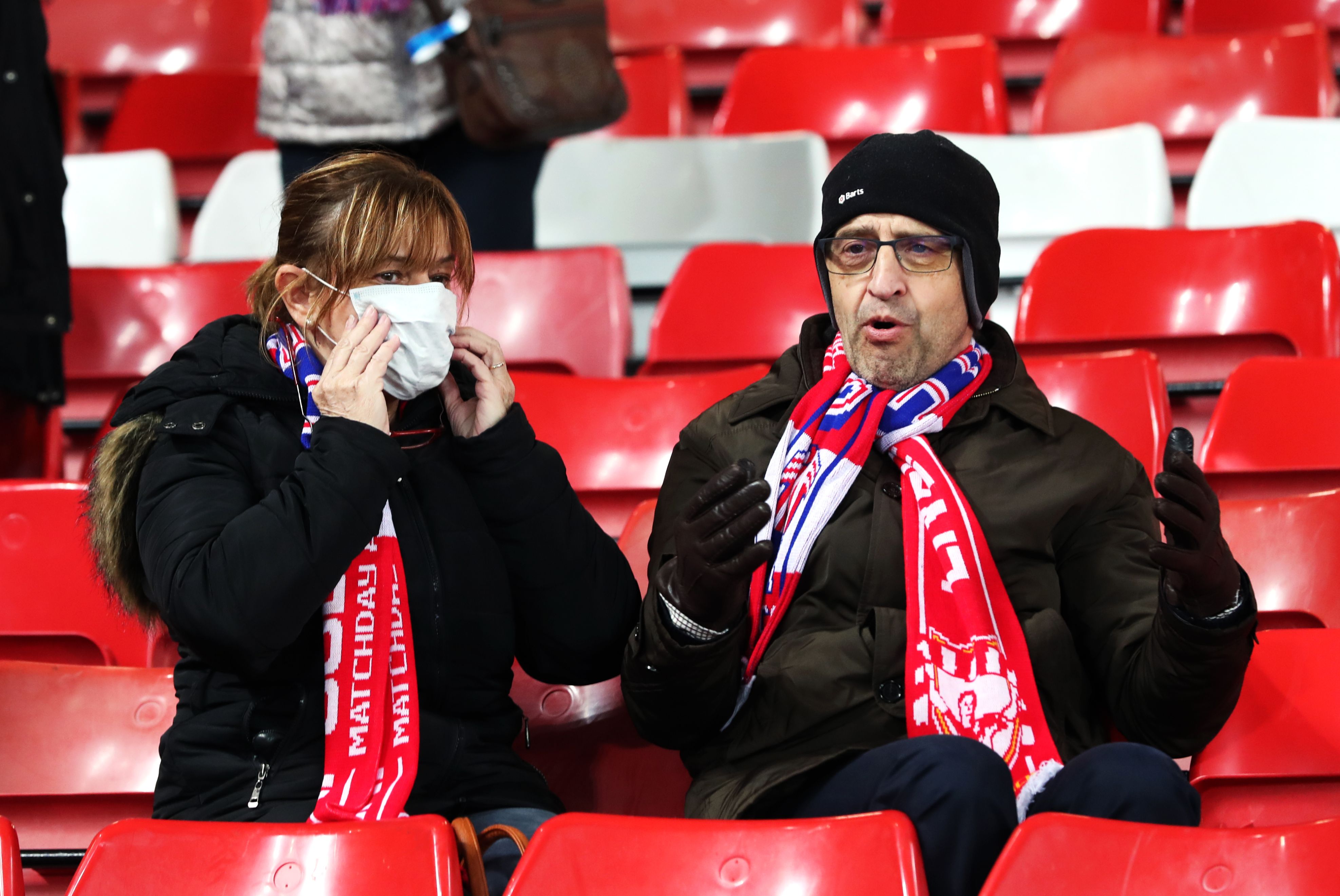 Englezii, contrariați că 3.000 de fani ai lui Atletico Madrid au fost pe Anfield la meciul cu Liverpool, în condițiile în care capitala Spaniei este pe punctul de a fi închisă