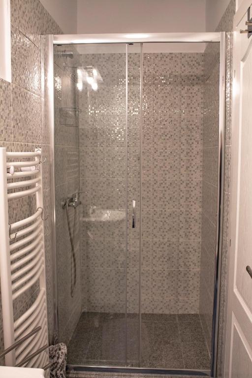 Untold 2022. Așa arată apartamentul de aproape 5.000 de lei/noapte ce poate fi închiriat pe durata festivalului de la Cluj - FOTO