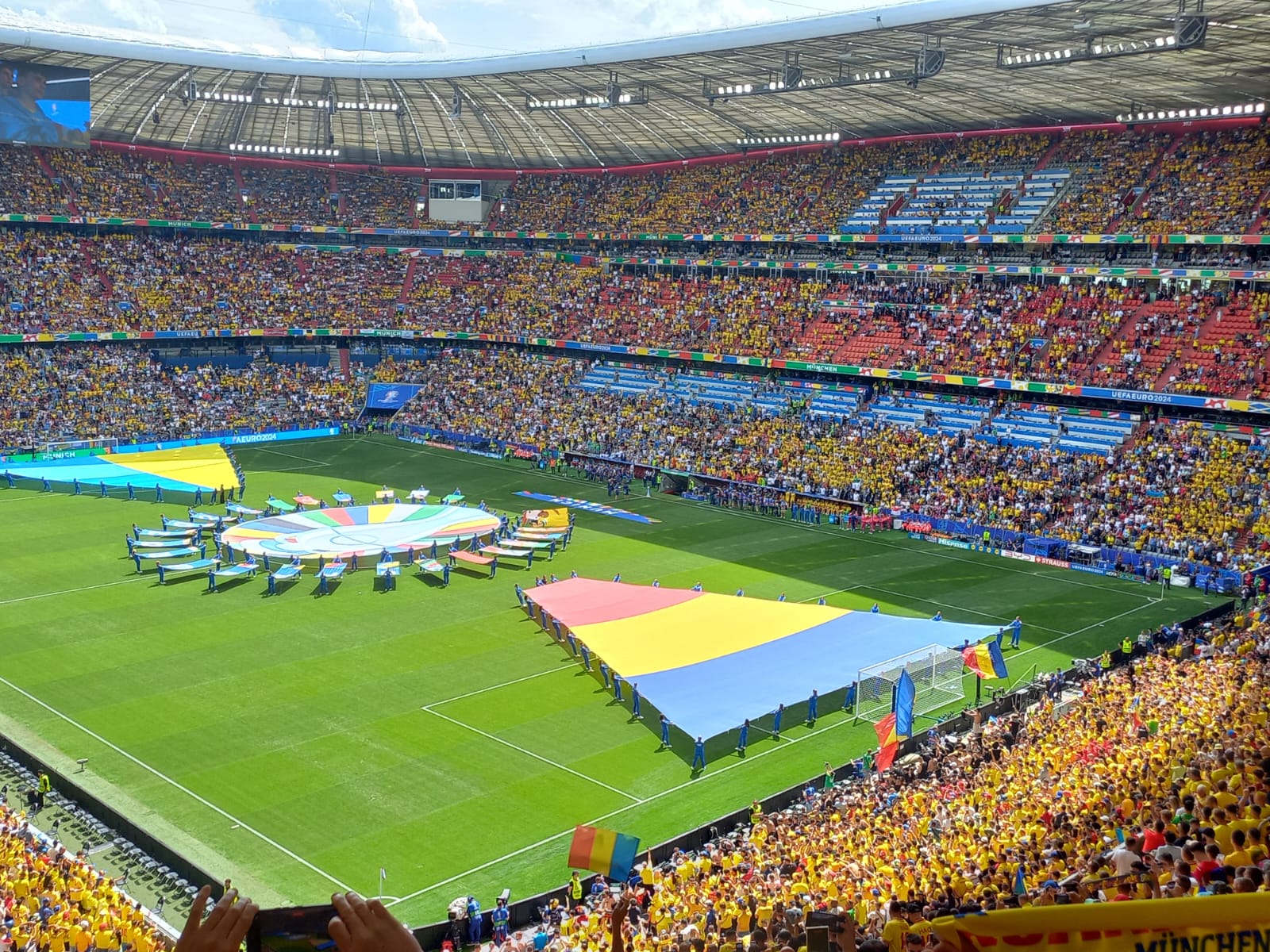 România – Ucraina 3-0. Prima victorie după 24 de ani la un turneu final de Campionat European. Stanciu, R. Marin și Drăguș, goluri de generic