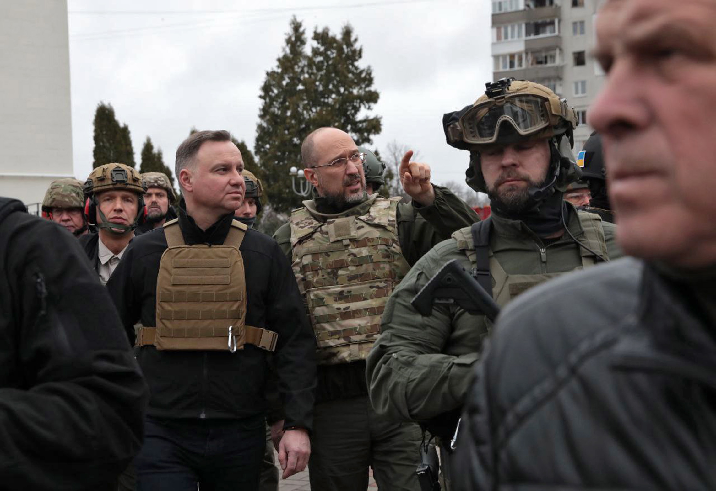 Război în Ucraina, ziua 49 | Armata rusă amenință că va bombarda „centrele de decizie” ucrainene, inclusiv cele de la Kiev