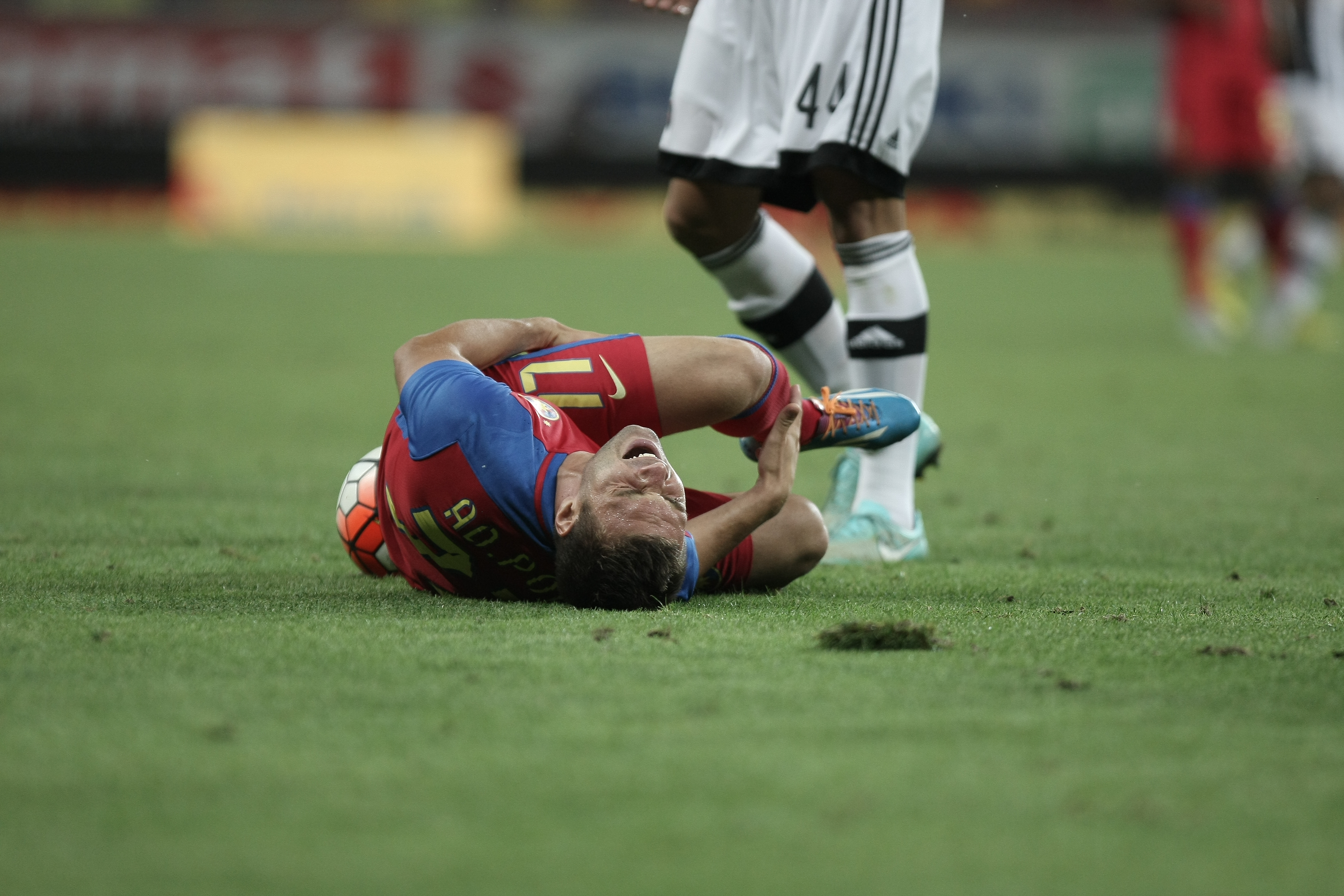 Steaua - Partizan 1-1 (Liga Campionilor, turul III preliminar, prima manșă). Gigi s-a rugat, Varela a egalat, iar calificarea în play-off se decide în infernul de la Belgrad / LIVE BLOG & VIDEO