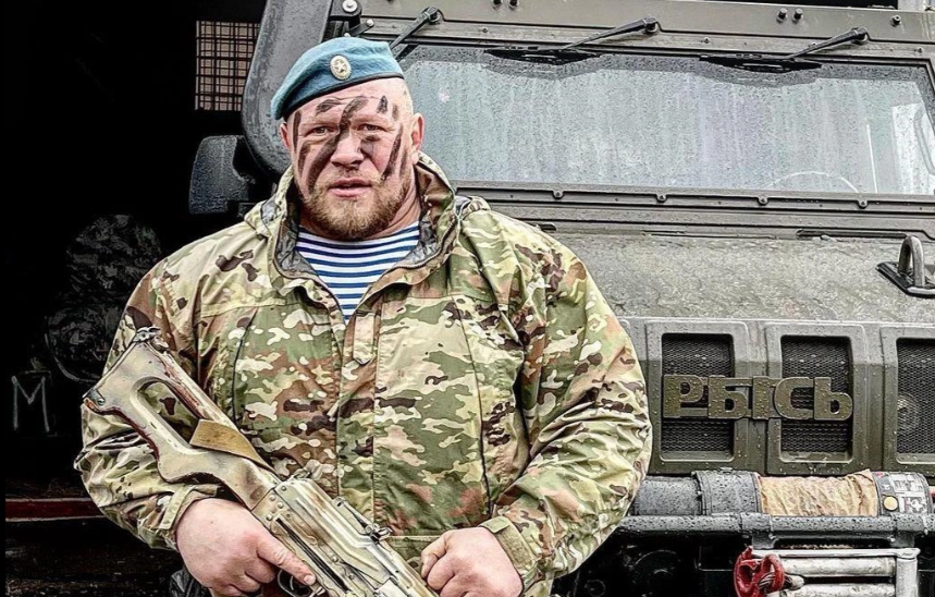 Luptătorul de MMA poreclit „Mad Max”, un criminal condamnat, eliberat din închisoare pentru a lupta în Ucraina: „Groaza e mai de efect decât cruzimea”