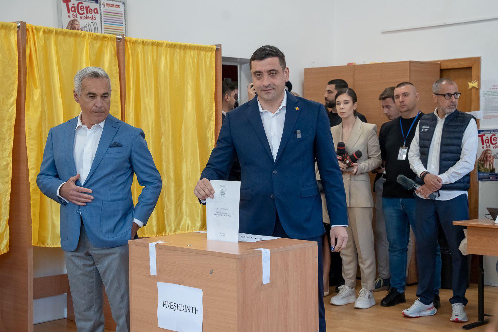 Dragoș Pătraru n-are milă de Călin Georgescu: „Dacă ați uitat cum mai arată la meclă fascismul”